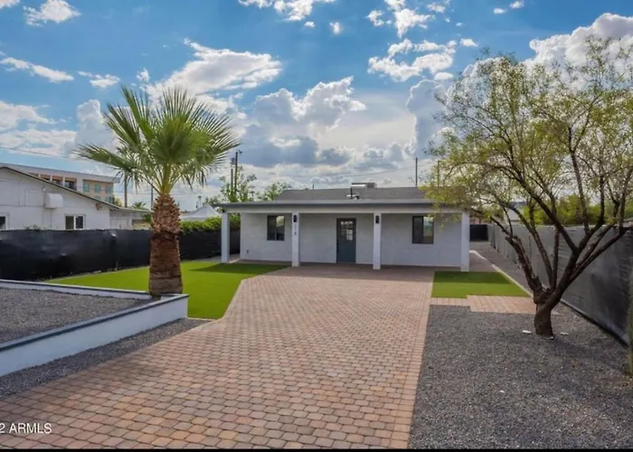 Affordable Modern Near Airport! Private Az Ferienhaus