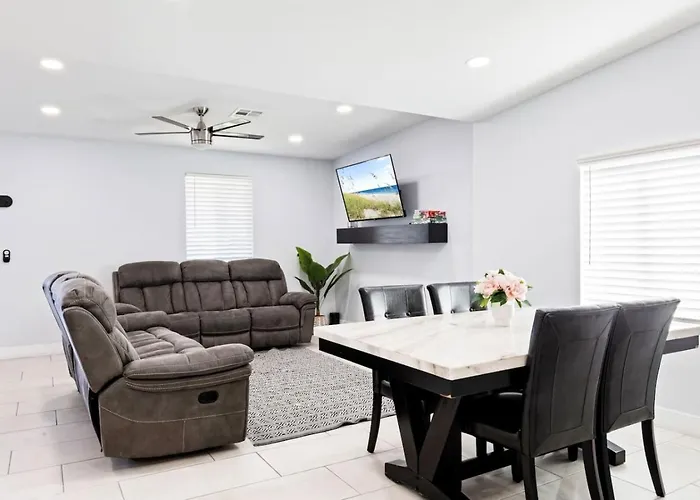 Affordable Modern Near Airport! Private Az Ferienhaus Phoenix