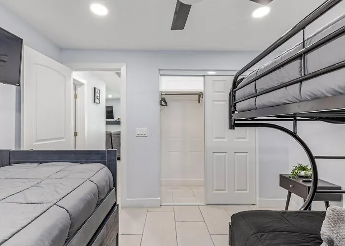 Affordable Modern Near Airport! Private Az * Phoenix
