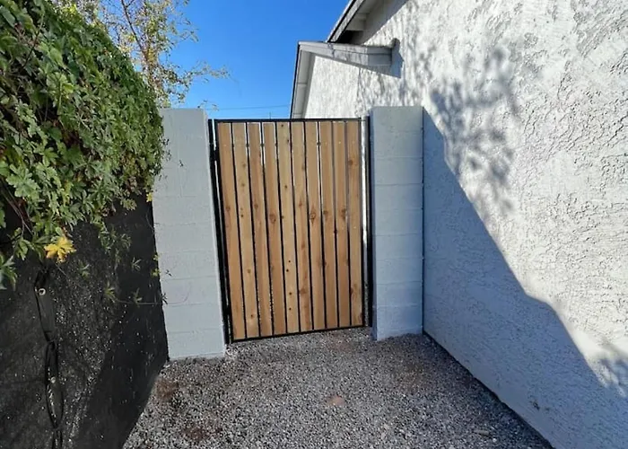 Ferienhaus Affordable Modern Near Airport! Private Az *