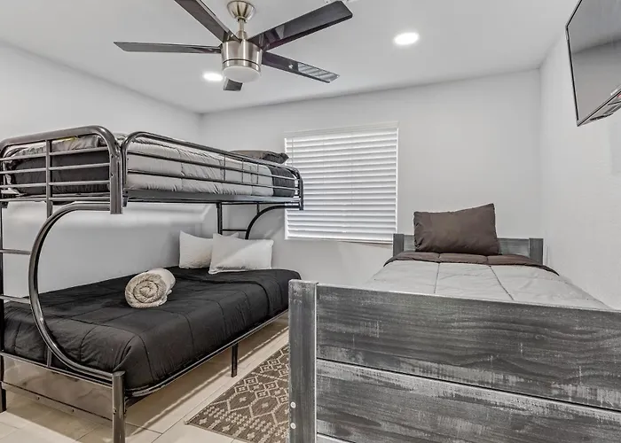 Affordable Modern Near Airport! Private Az Ferienhaus Phoenix